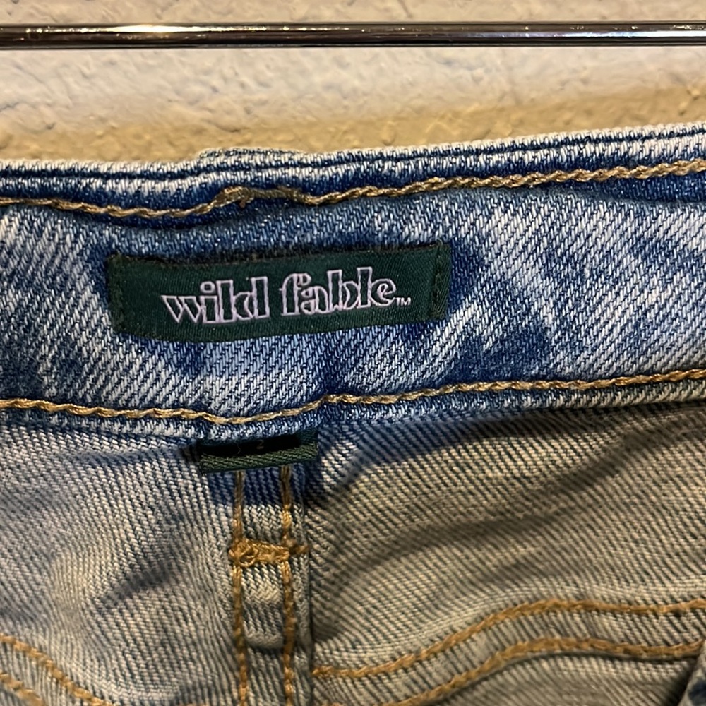 Wild Fable Painted Peace and Mushroom High Rise dad Jeans size 2 - Picture 7 of 9